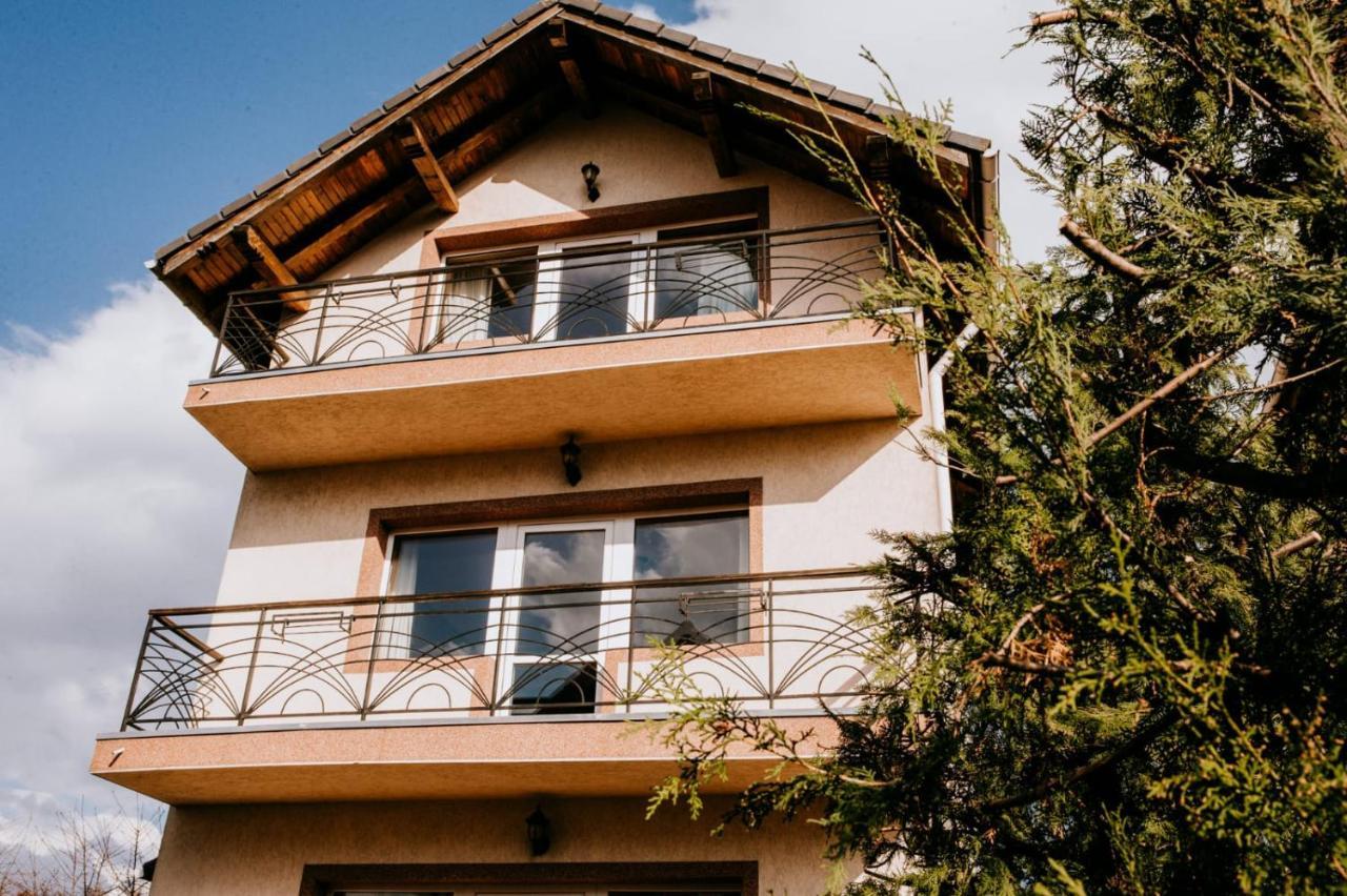 Hotel,Villas & Events Bran Бран Экстерьер фото