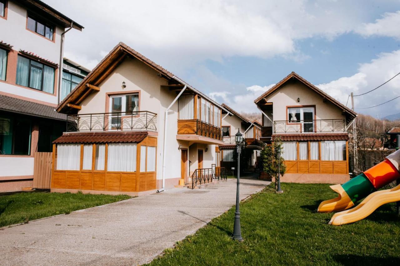 Hotel,Villas & Events Bran Бран Экстерьер фото